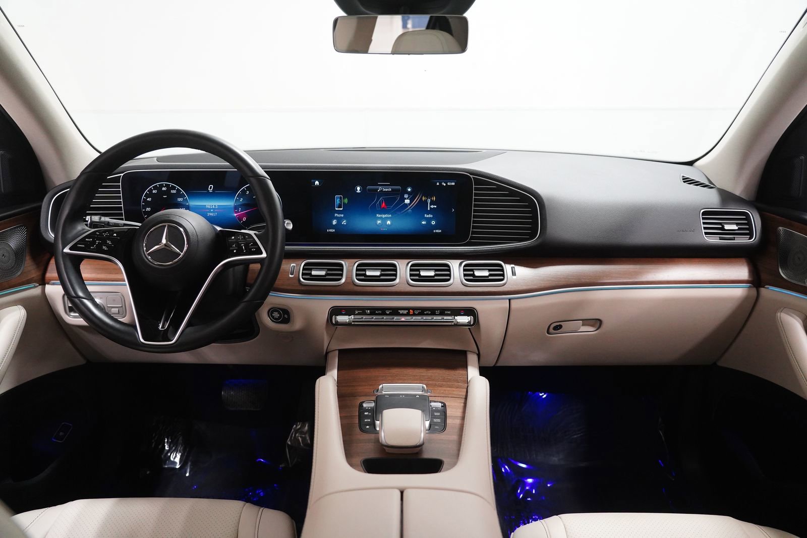 Certified 2024 Mercedes-Benz GLE 350 4MATIC image 16