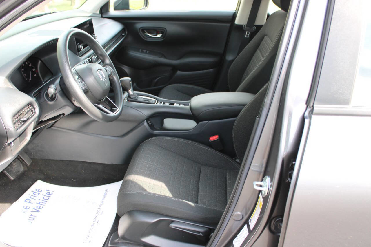 Used 2024 Honda HR-V LX image 7