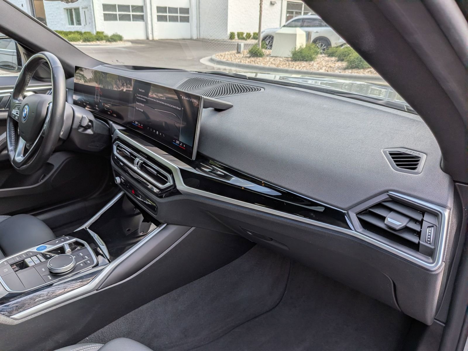 Used 2024 BMW i4 eDrive40 RWD image 41