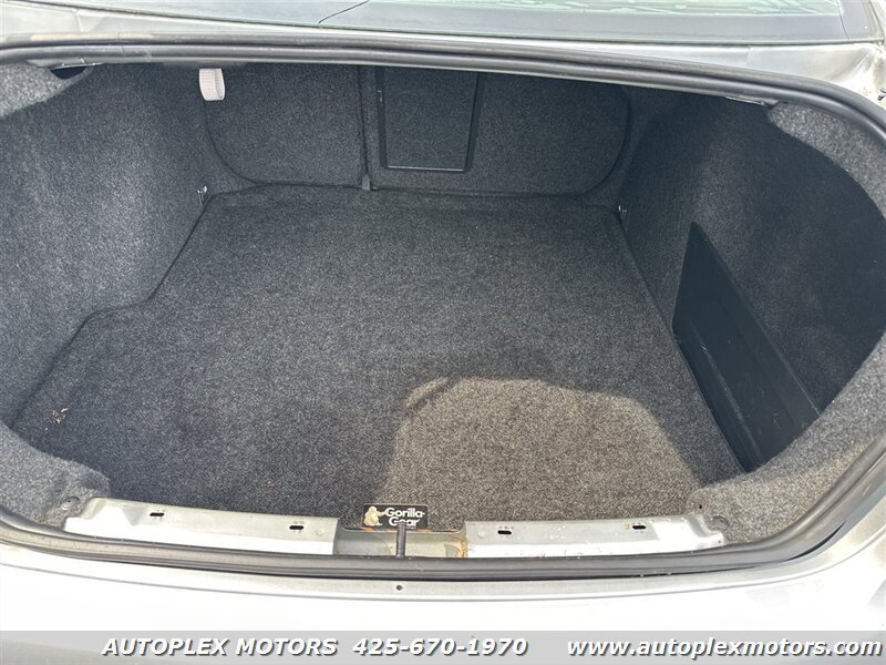 Used 2006 Volkswagen Jetta TDI FWD image 11