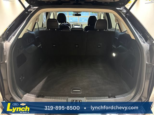 Used 2017 Ford Edge SEL w/ Equipment Group 201A AWD/4WD image 17