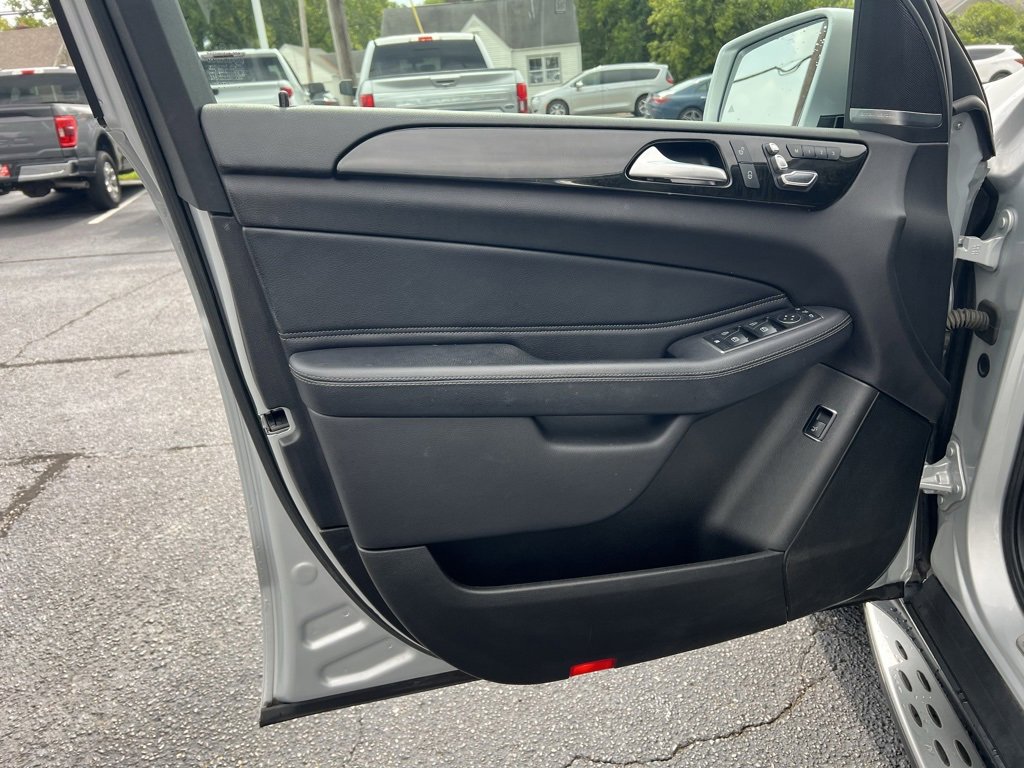 Used 2018 Mercedes-Benz GLE 350 4MATIC image 13