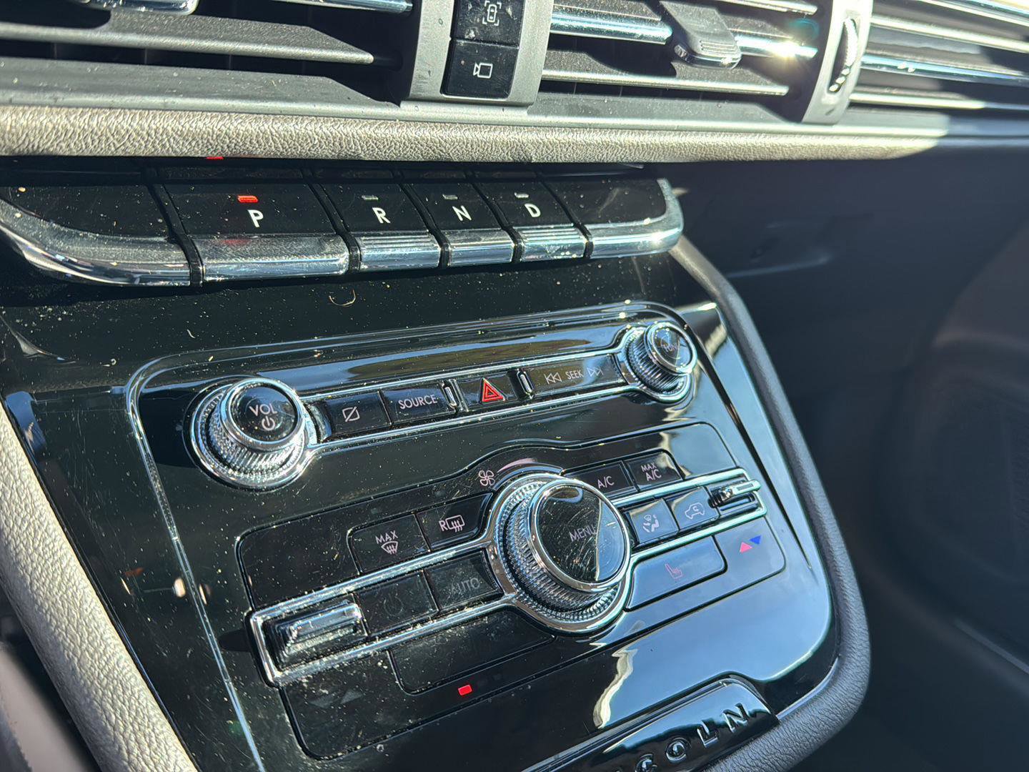 Used 2022 Lincoln Corsair FWD image 22