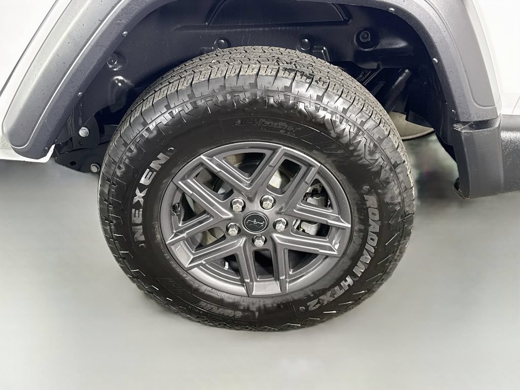 Certified 2025 Jeep Wrangler Unlimited Sport AWD/4WD image 32