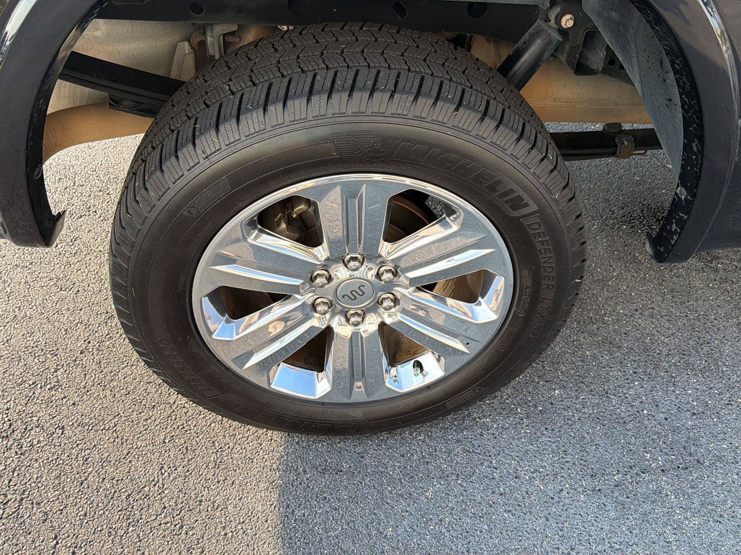Used 2019 Ford F150 King Ranch w/ Equipment Group 601A Luxury AWD/4WD image 44