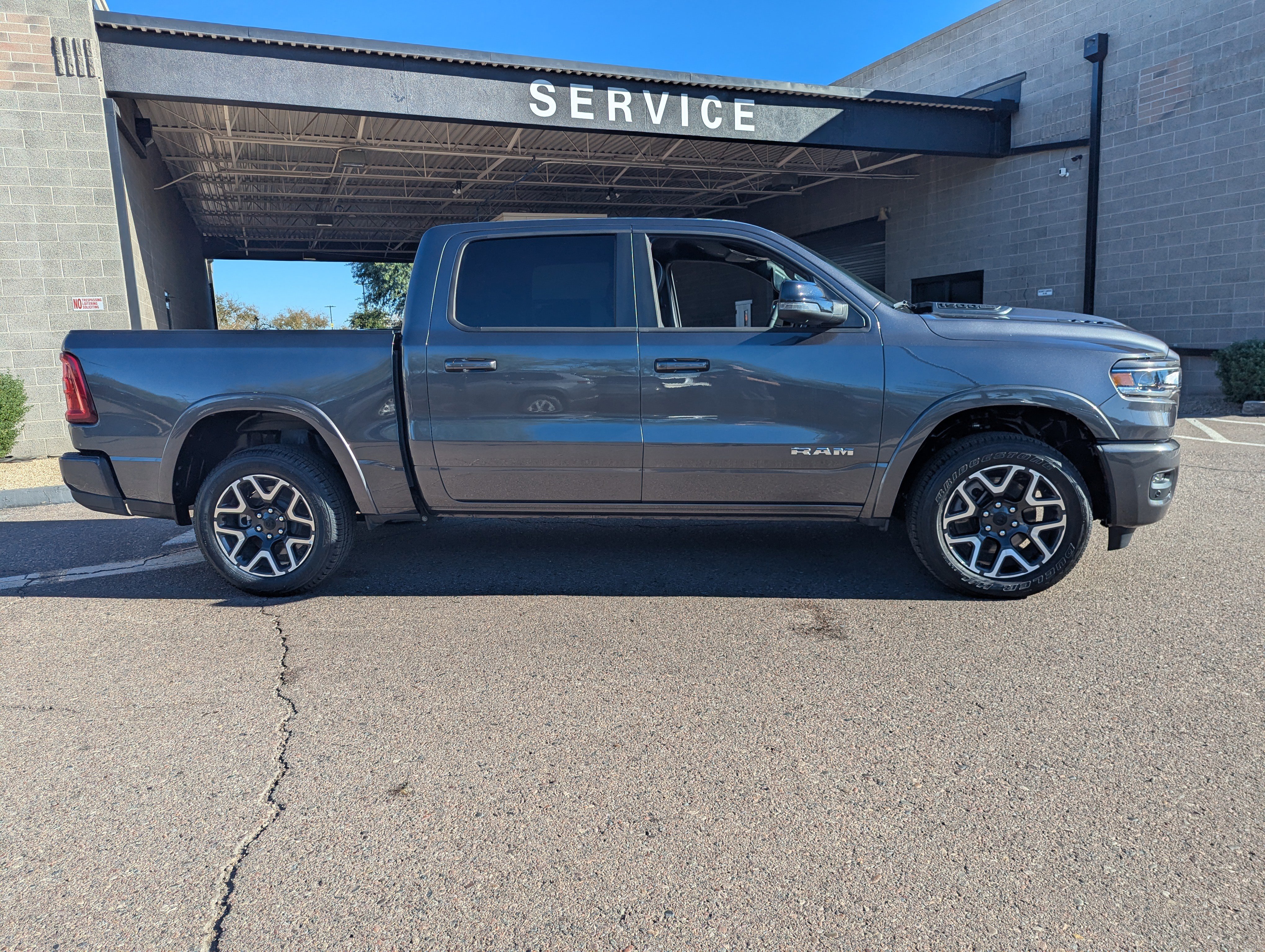 Used 2025 RAM 1500 Laramie w/ Sport Appearance Package image 2