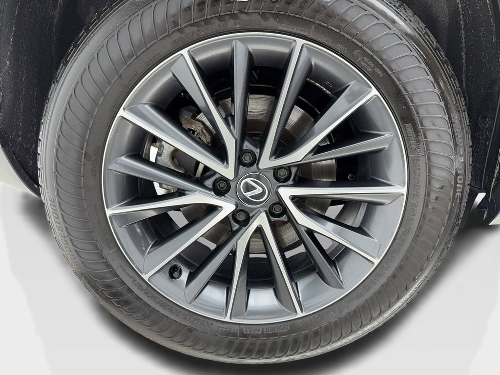 Used 2024 Lexus NX 250 FWD w/ Towing Package (2000 Lbs) image 56