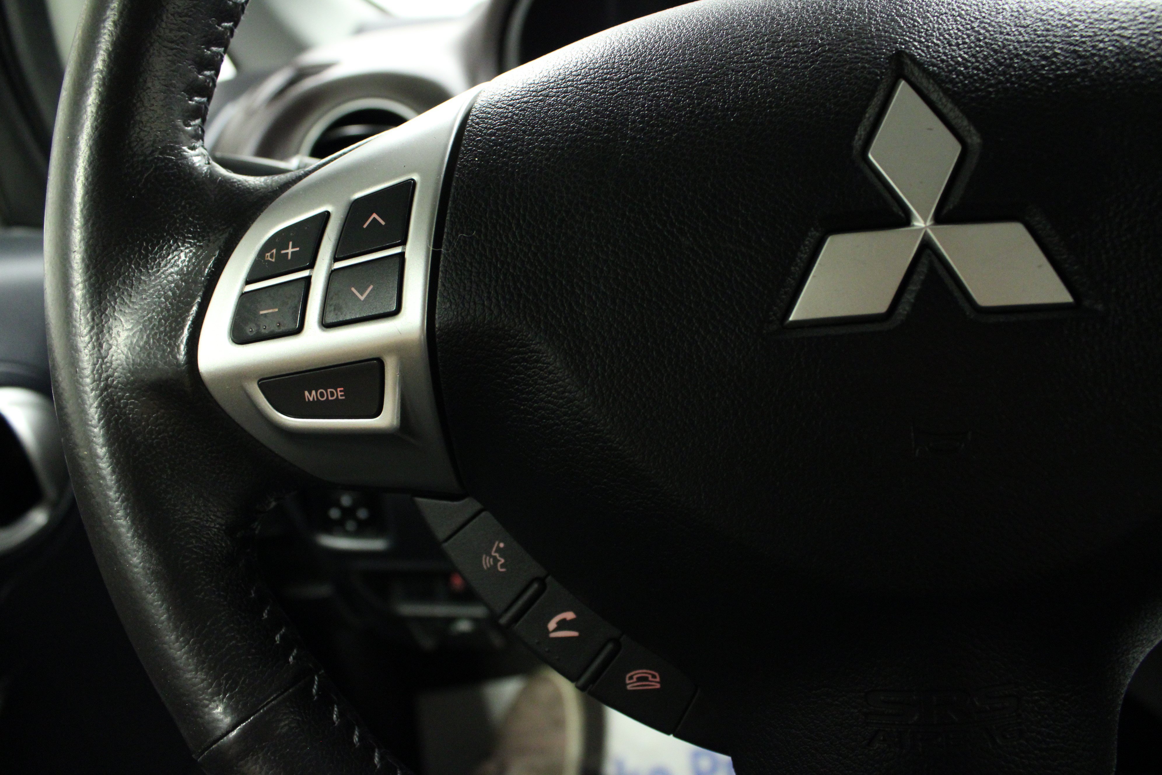 Used 2012 Mitsubishi i ES RWD image 20
