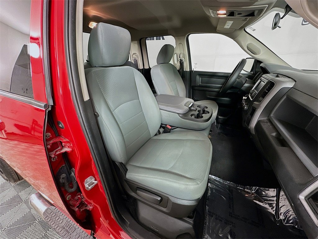 Used 2017 RAM 1500 Express image 30