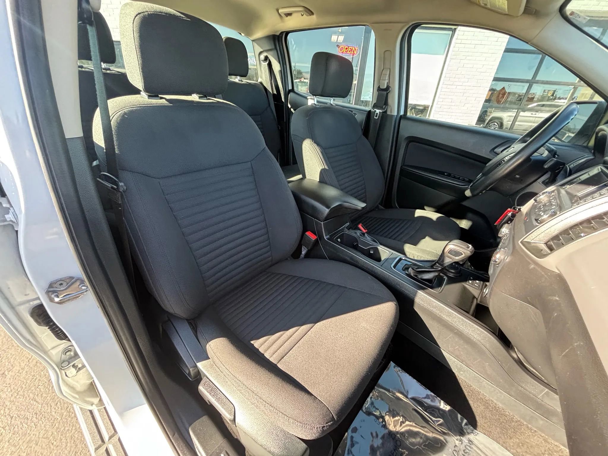 Used 2022 Ford Ranger XL w/ Equipment Group 101A High image 7