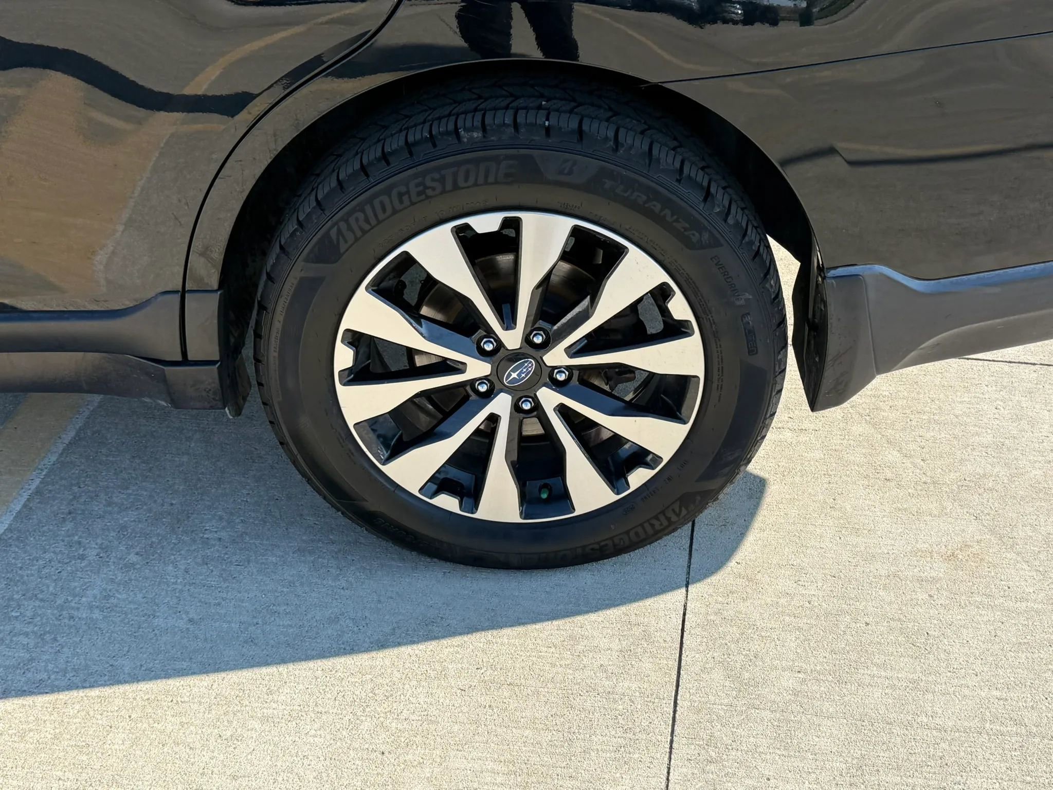 Used 2017 Subaru Outback 2.5i Limited AWD/4WD image 45