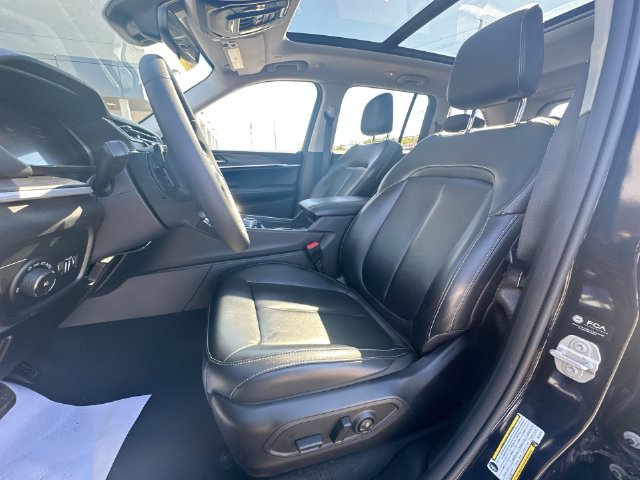 Used 2024 Jeep Grand Cherokee Limited AWD/4WD image 14