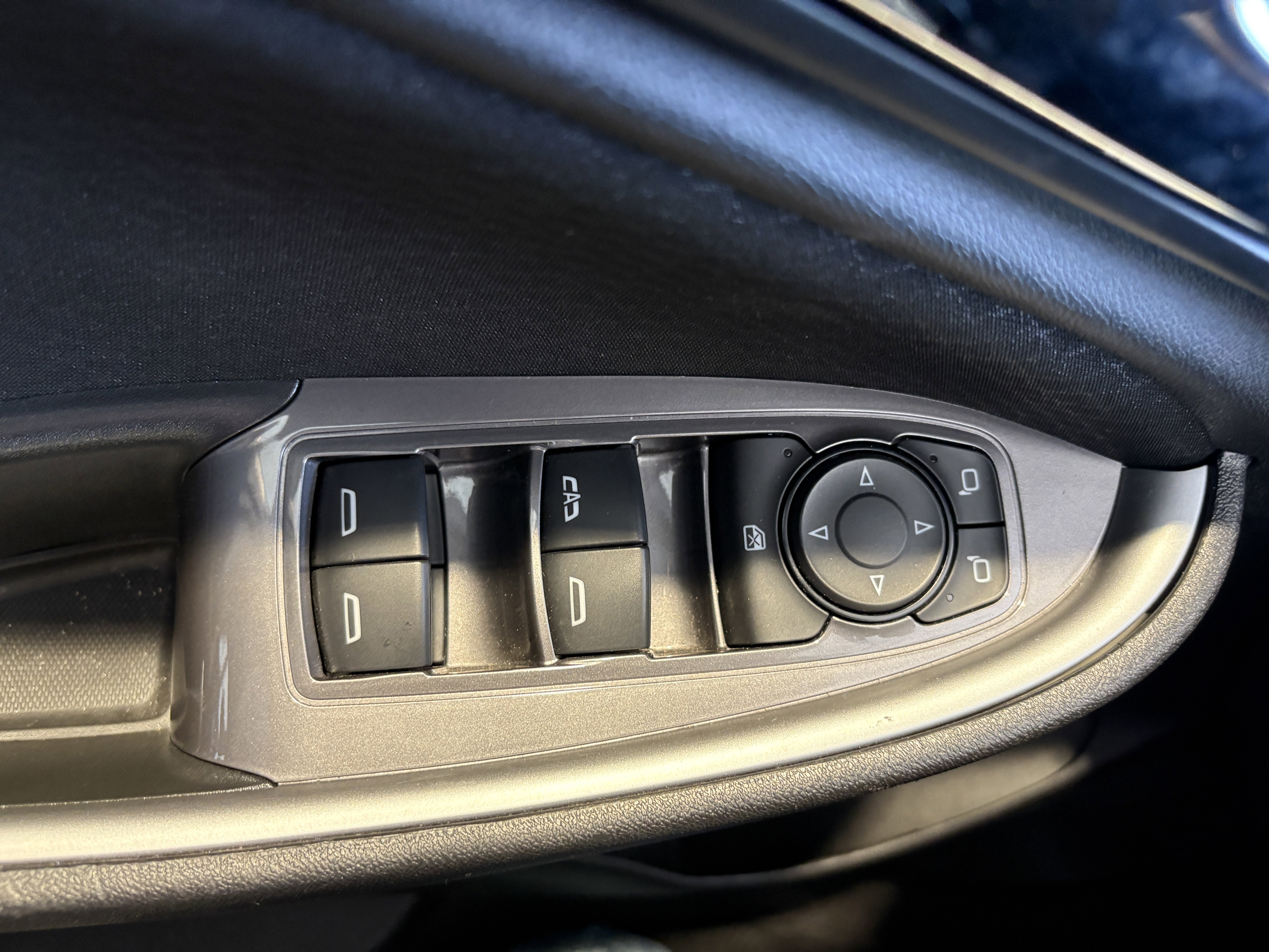 Used 2024 Chevrolet Malibu LT image 10