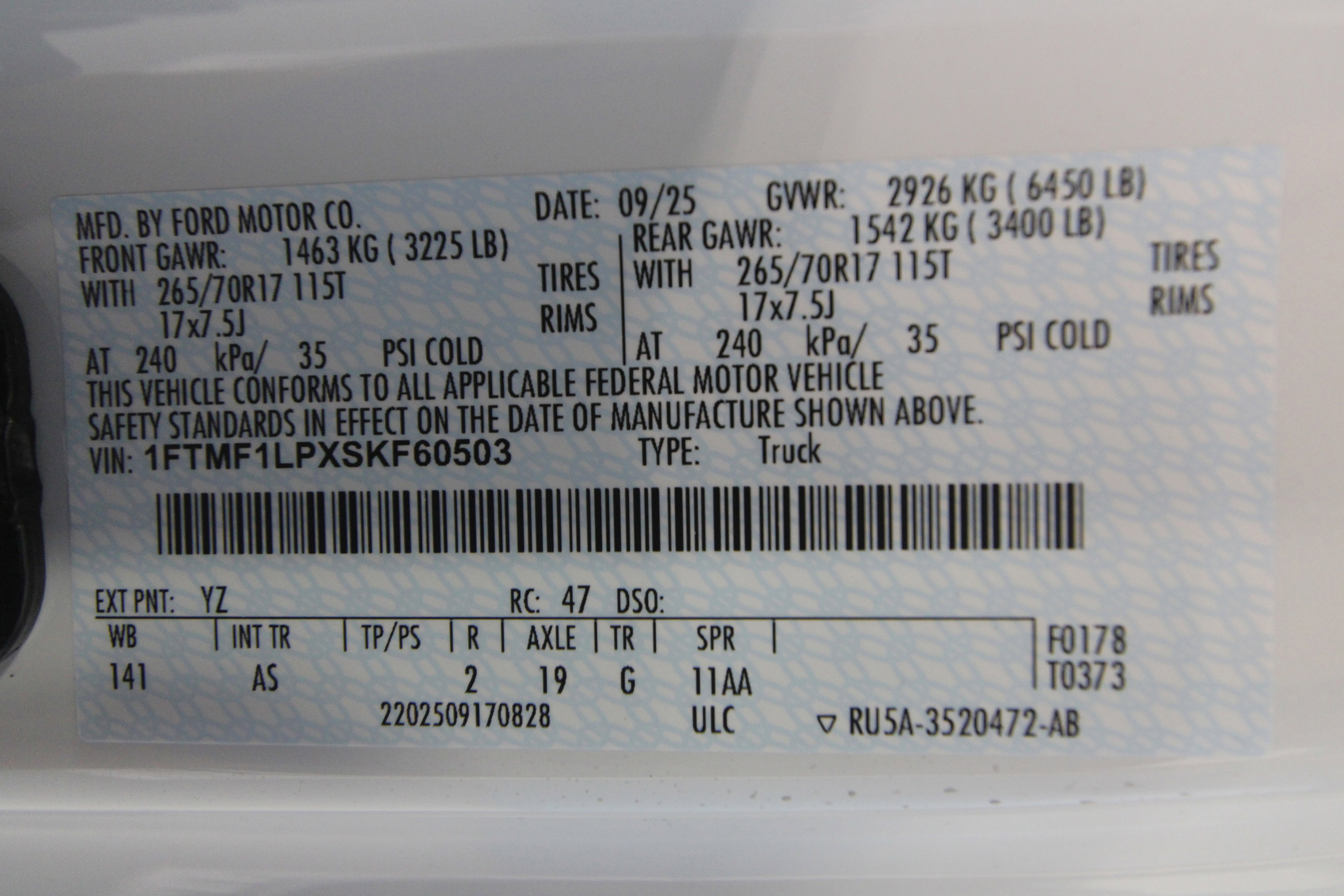 New 2025 Ford F150 XL w/ Equipment Group 103A High image 32