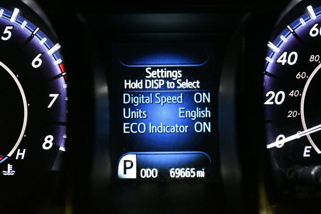 Used 2013 Toyota Avalon XLE Premium FWD image 48