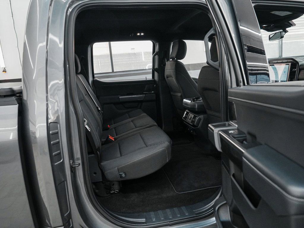 Used 2022 Ford F150 XLT w/ Equipment Group 302A High image 33