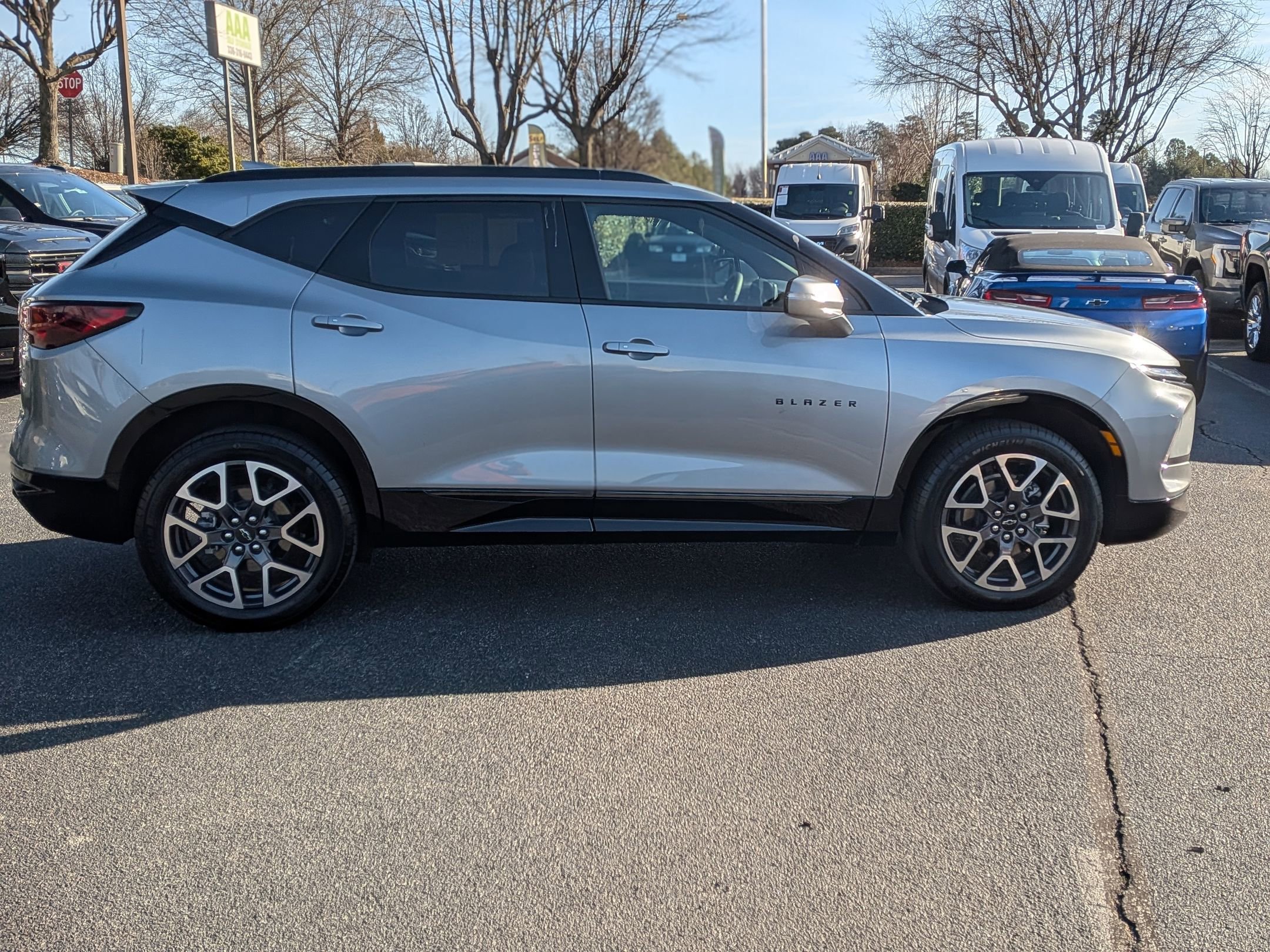 Certified 2025 Chevrolet Blazer RS image 10