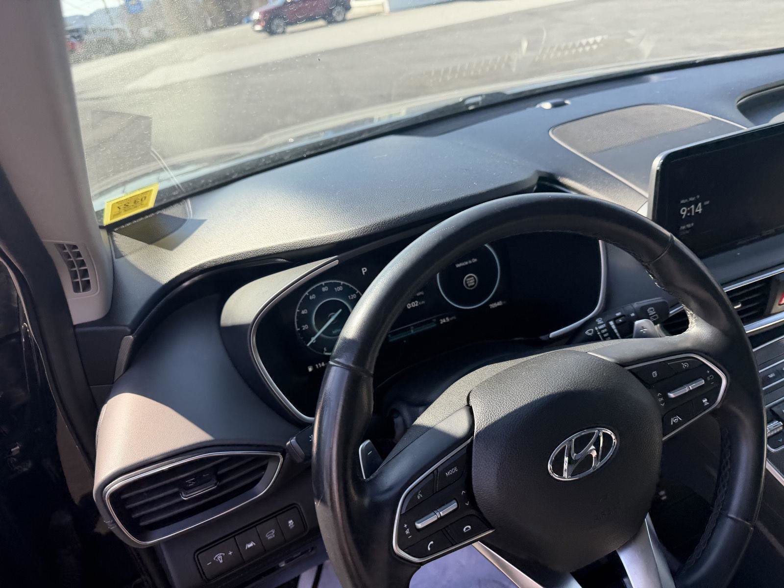 Used 2023 Hyundai Santa Fe SEL w/ Premium Package FWD image 12