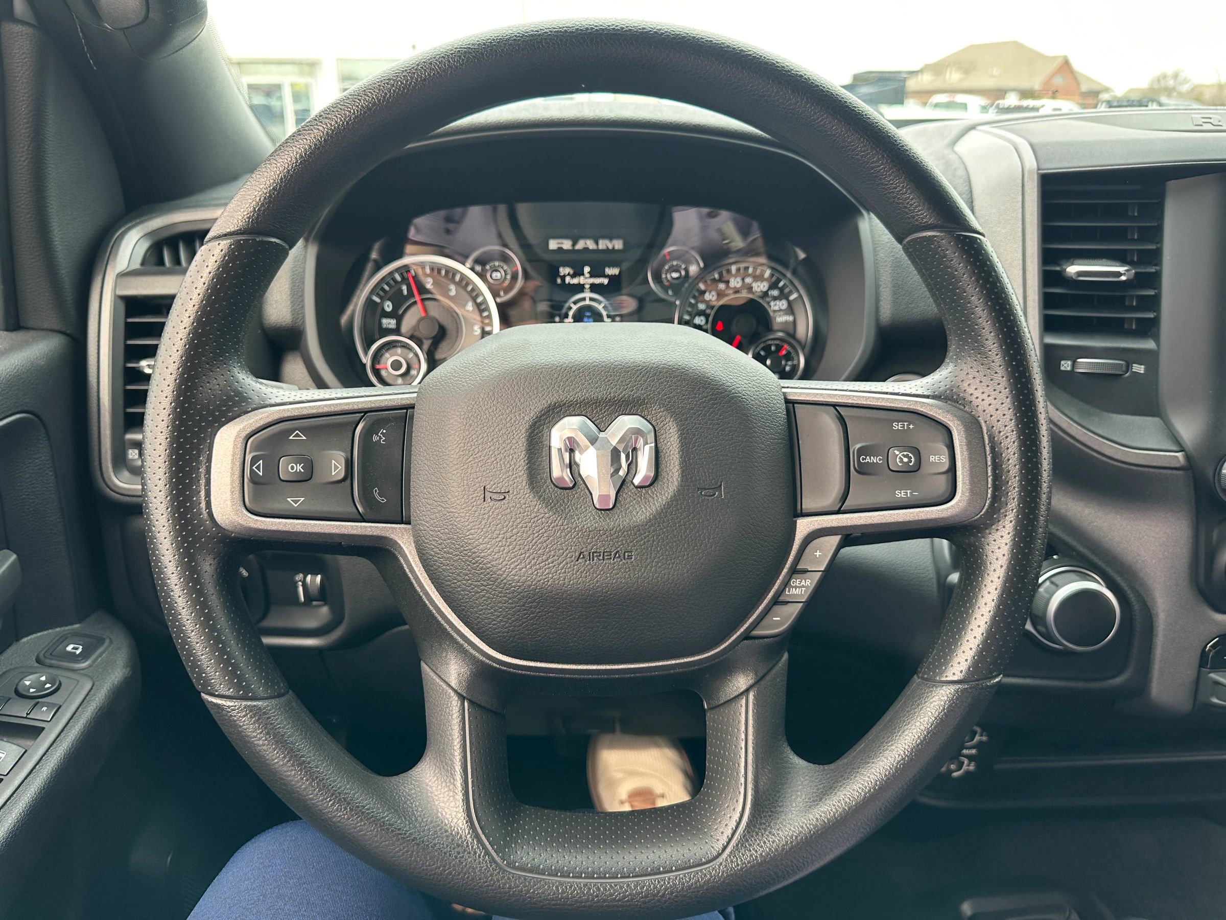 Used 2023 RAM 3500 Tradesman image 20