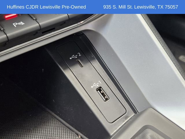 Used 2020 Audi Q3 2.0T Premium w/ Convenience Package AWD/4WD image 21