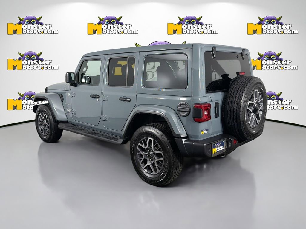 Used 2024 Jeep Wrangler Unlimited Sahara w/ Safety Group AWD/4WD image 7