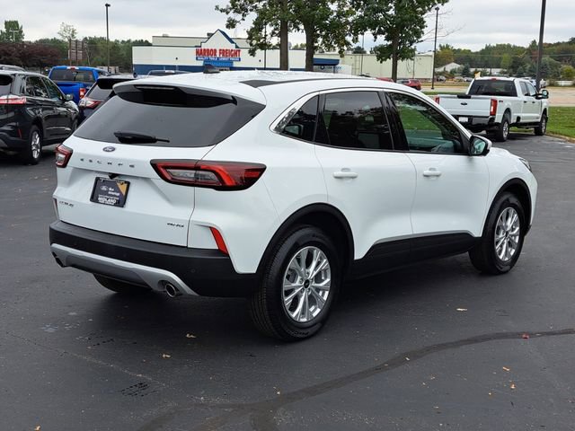 Certified 2023 Ford Escape Active w/ Tech Pack #2 image 3