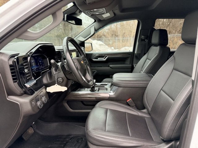 Used 2023 Chevrolet Silverado 1500 LTZ image 6