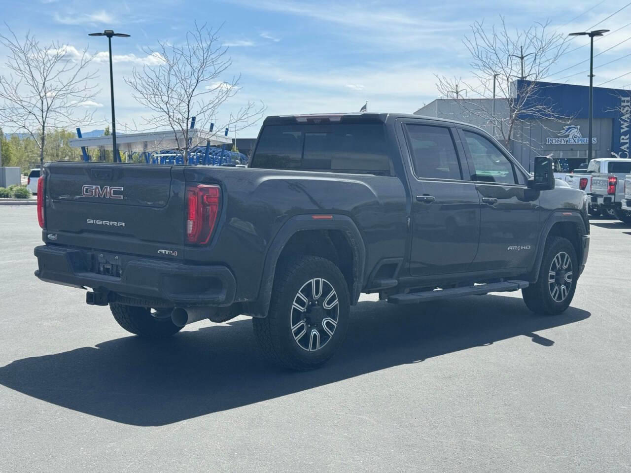 Used 2020 GMC Sierra 2500 AT4 w/ AT4 Premium Package AWD/4WD image 7