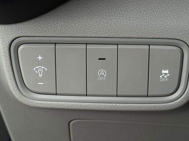 Used 2022 Kia Soul LX FWD image 22