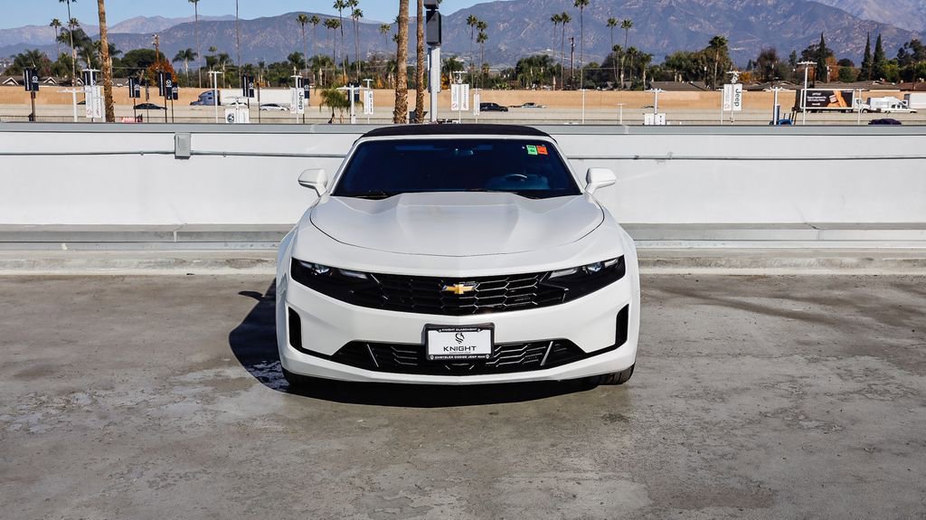 Used 2023 Chevrolet Camaro LT image 3