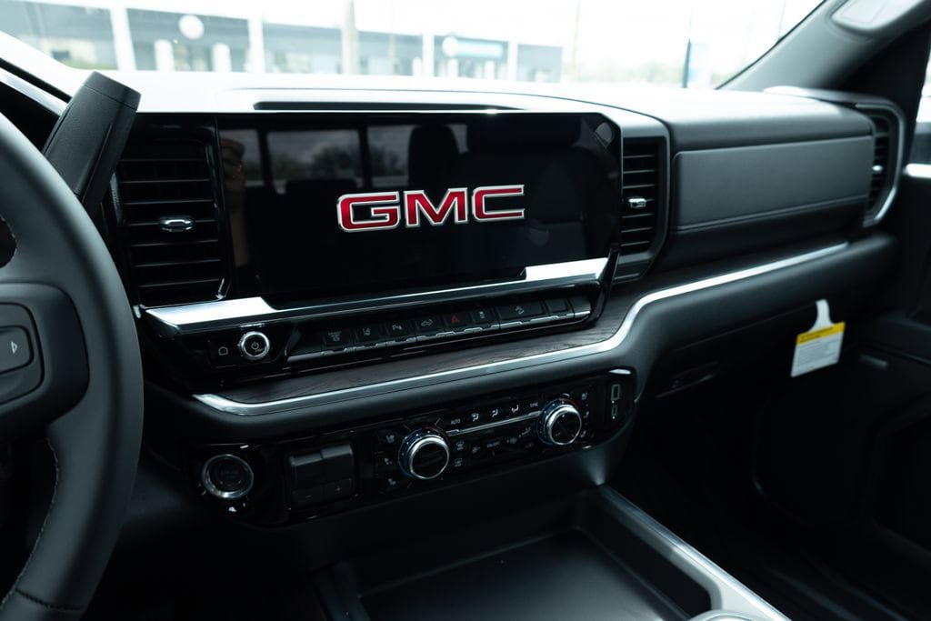 New 2026 GMC Sierra 2500 SLT w/ SLT Premium Package AWD/4WD image 14