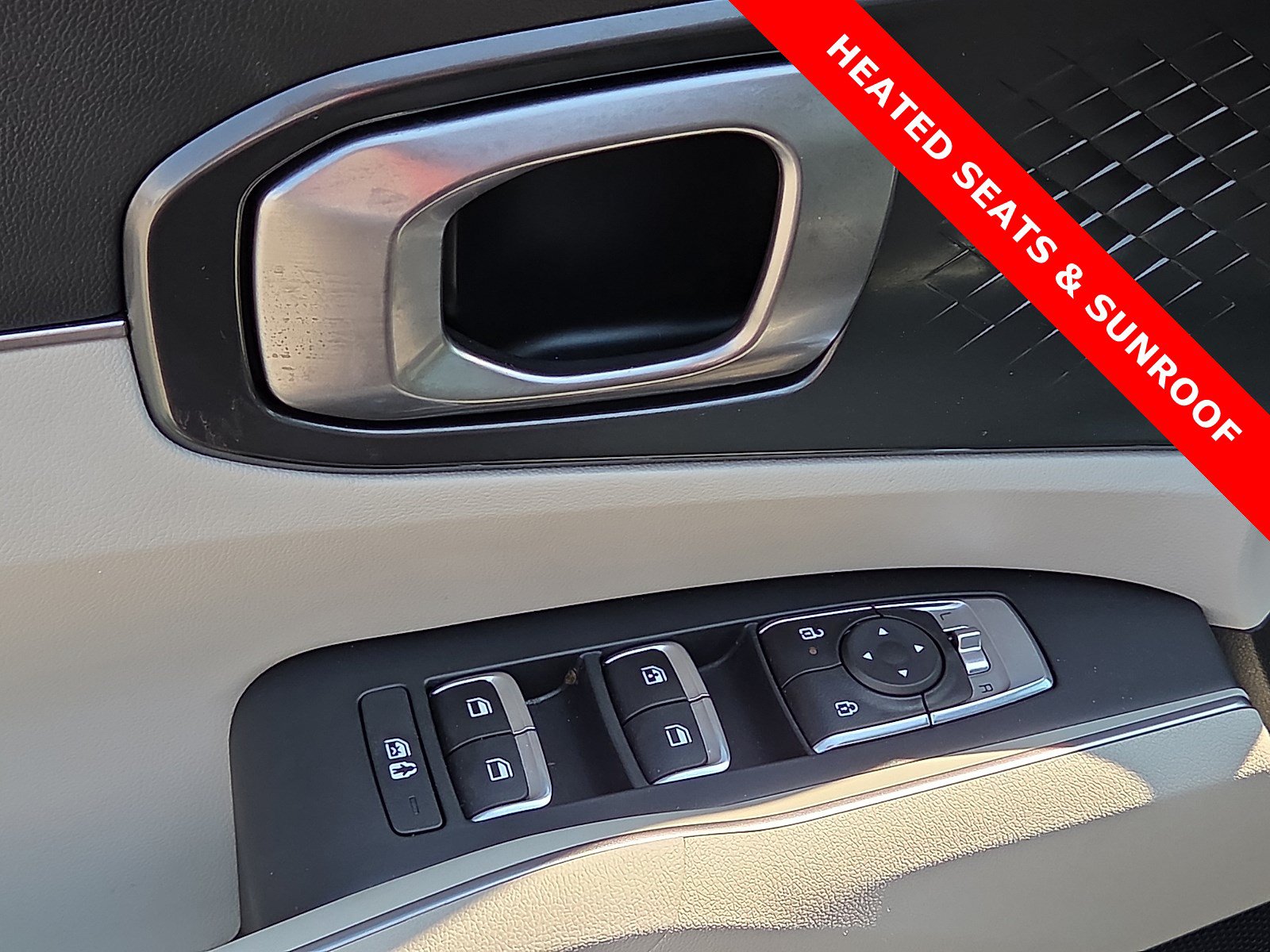 Used 2025 Kia Sorento S w/ Panoramic Sunroof Package AWD/4WD image 14