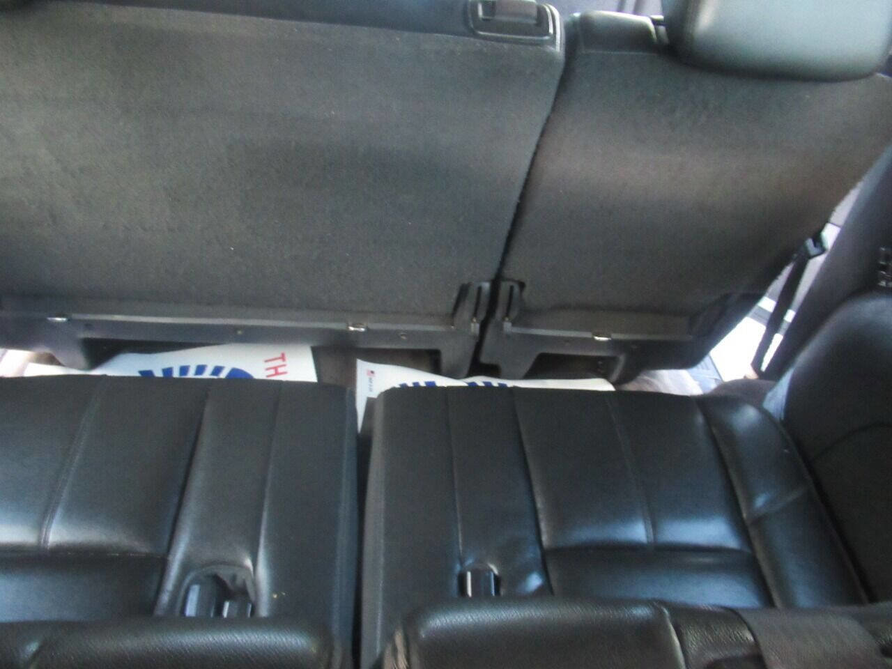 Used 2012 Chevrolet Suburban LT w/ Luxury Package image 27