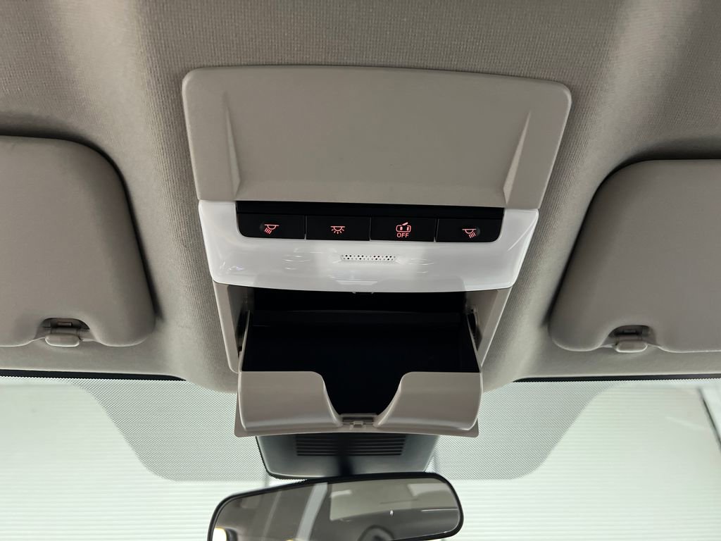 Used 2025 Nissan Sentra SV FWD image 54