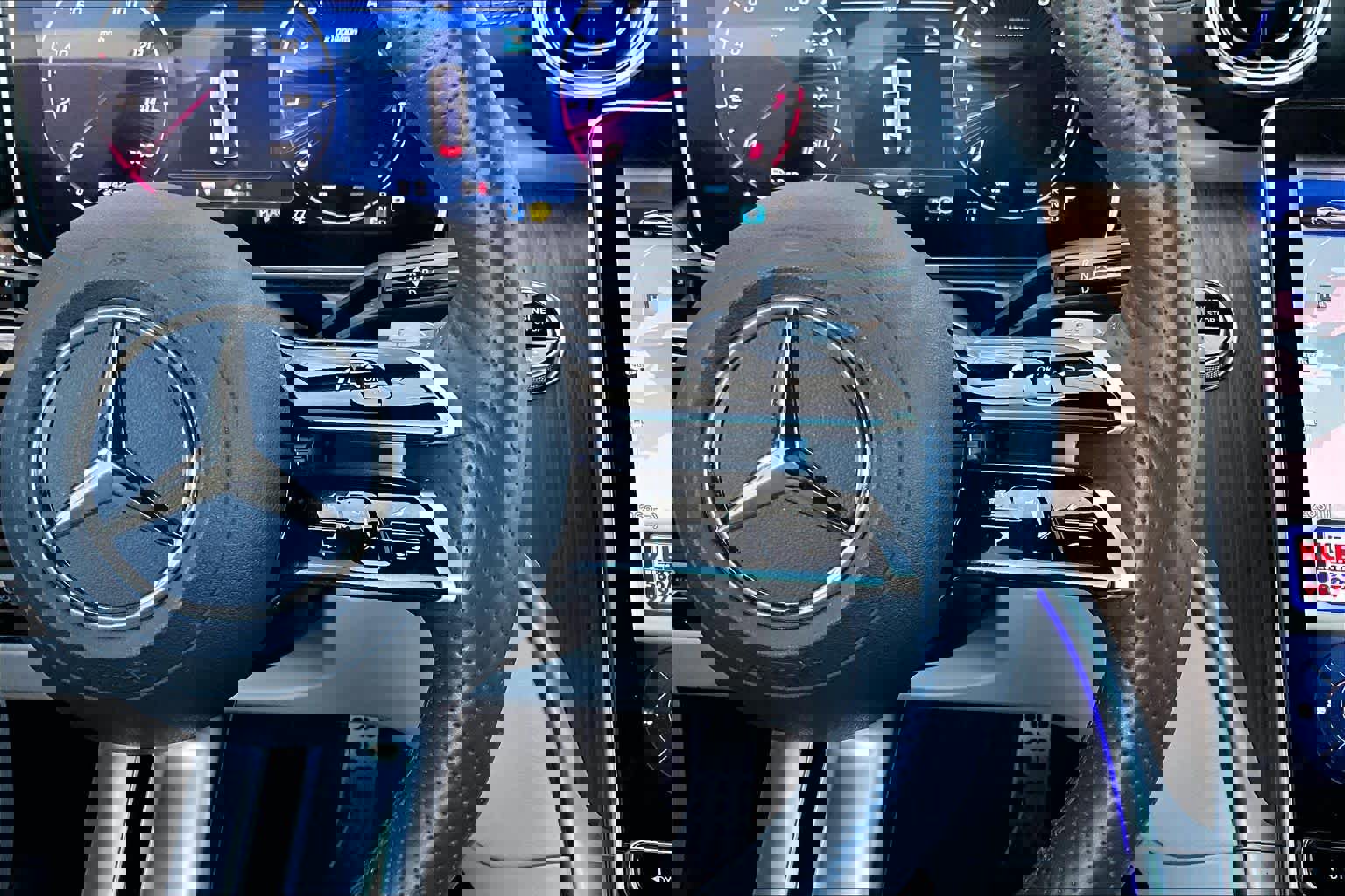 Certified 2024 Mercedes-Benz CLE 300 4MATIC Coupe image 24