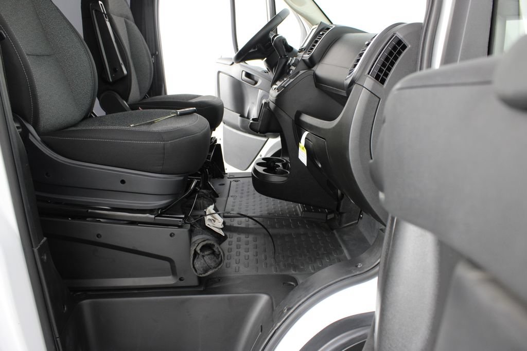 Used 2025 RAM ProMaster 2500 w/ Quick Order Package 22G SLT FWD image 18