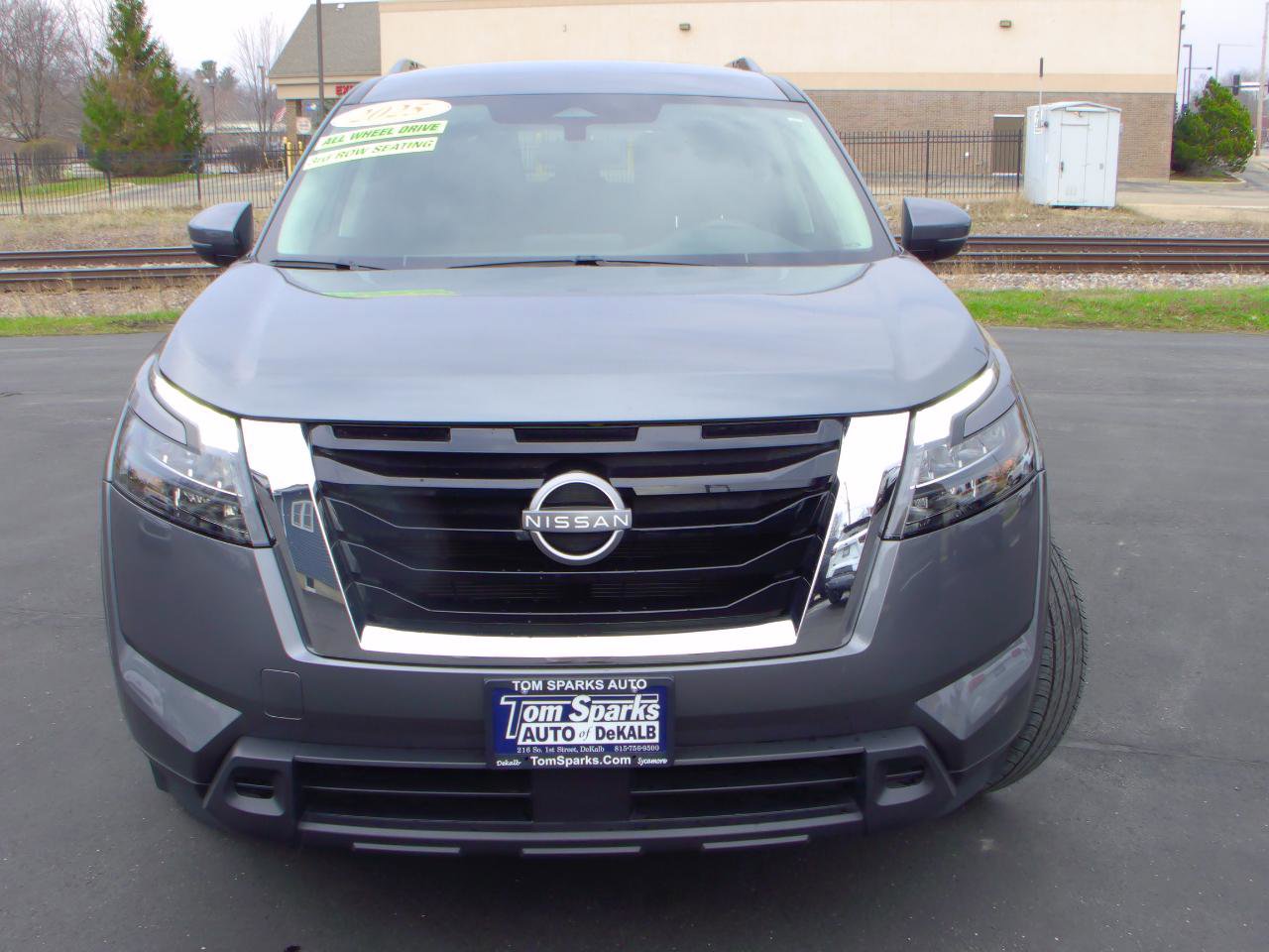Used 2025 Nissan Pathfinder SV AWD/4WD image 30