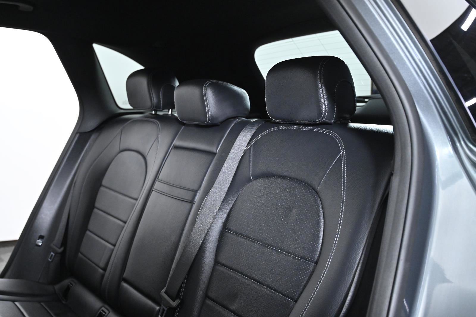 Used 2018 Mercedes-Benz GLC 300 4MATIC image 26