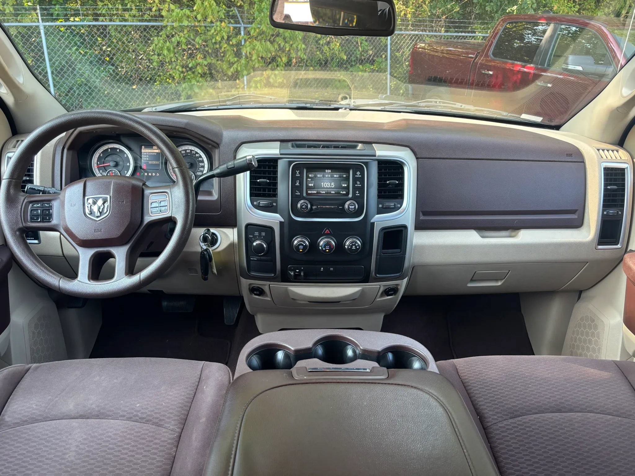 Used 2014 RAM 2500 SLT AWD/4WD image 19