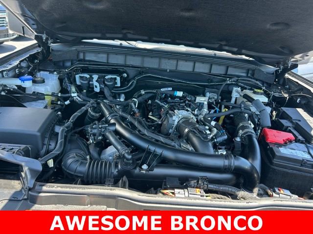 Used 2024 Ford Bronco Wildtrak AWD/4WD image 11
