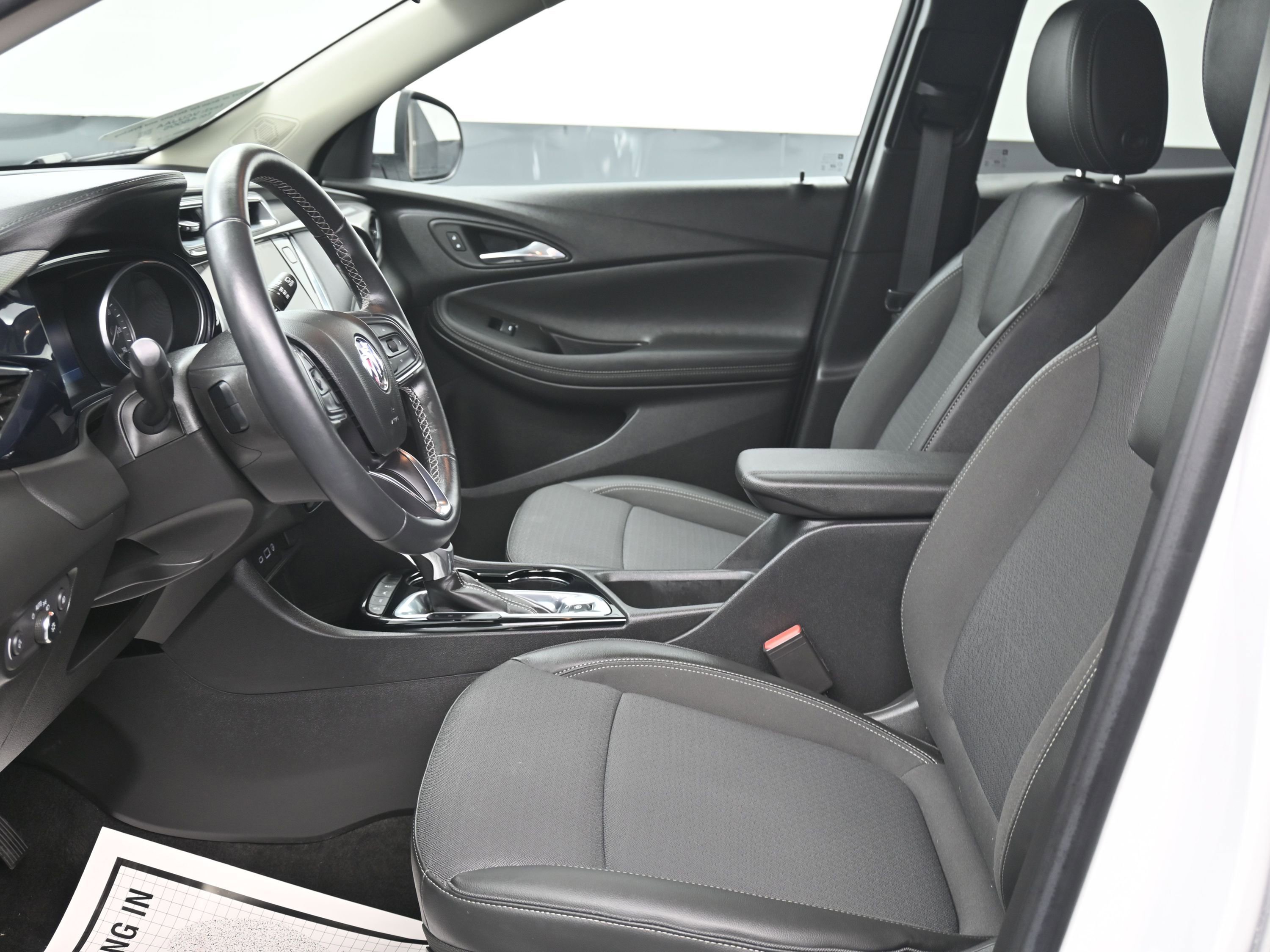 Used 2023 Buick Encore GX Select image 18