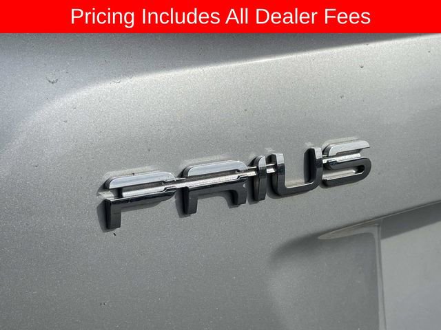 Used 2018 Toyota Prius Three w/ Advanced Technology Package FWD image 11