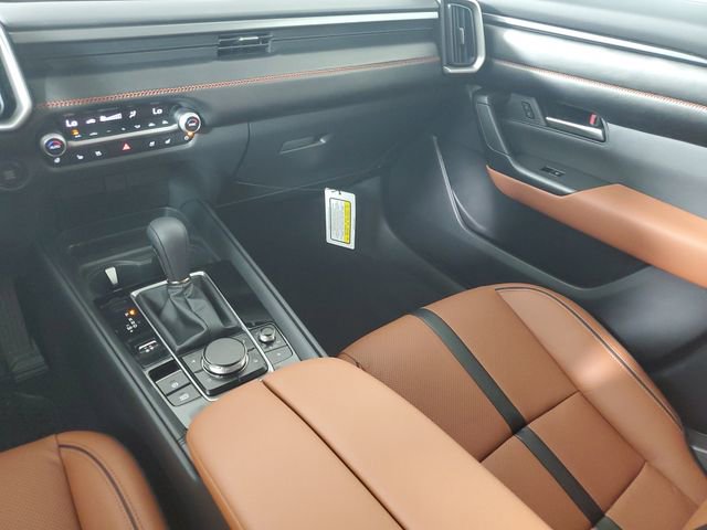 New 2026 MAZDA CX-50 Meridian Edition w/ Weather Package image 17
