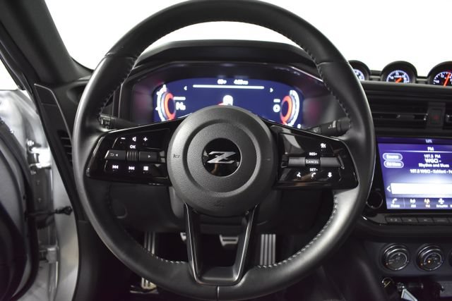 Certified 2024 Nissan Z Performance w/ Floor Mat Package RWD image 15