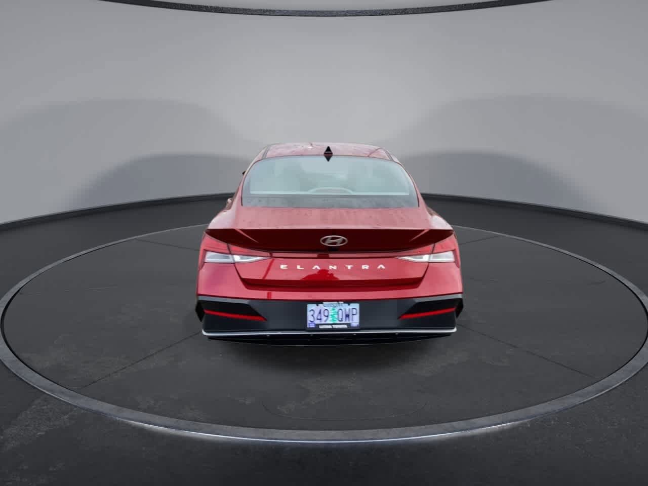 Used 2025 Hyundai Elantra SEL FWD image 7