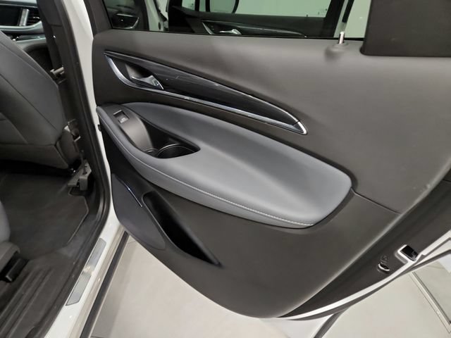 Used 2023 Buick Enclave Essence AWD/4WD image 34