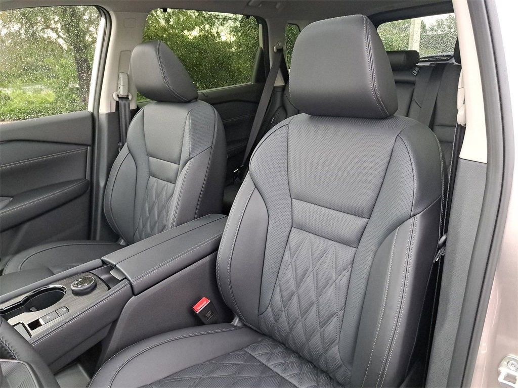 New 2026 Nissan Rogue Platinum image 20