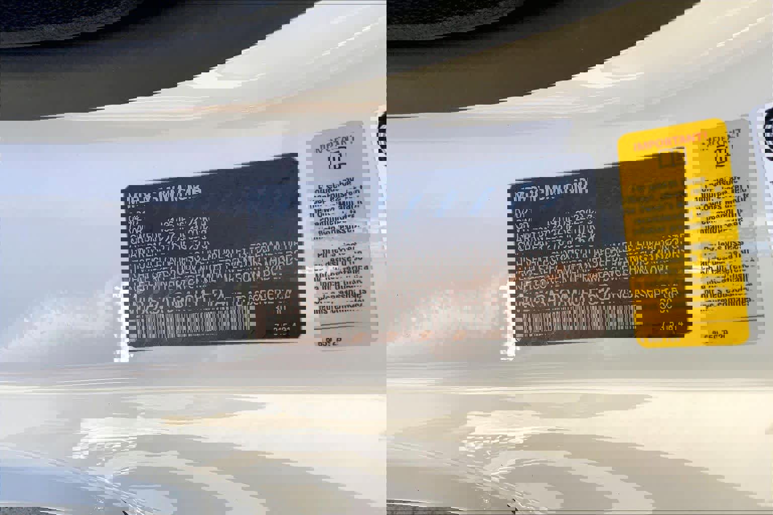 Used 2021 BMW M440i Convertible w/ Premium Package image 33