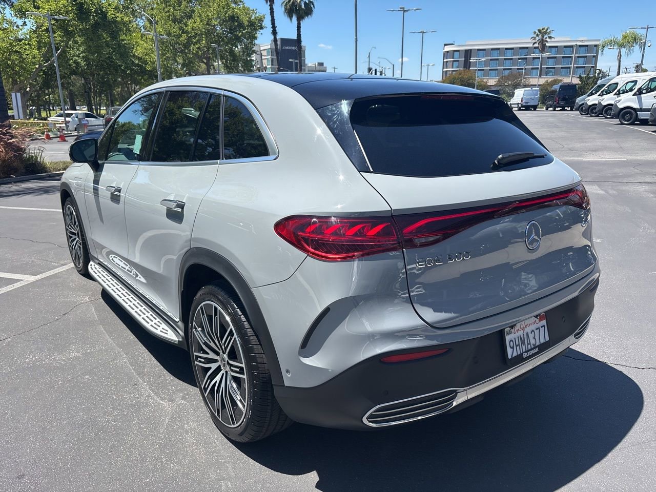 Certified 2023 Mercedes-Benz EQE 500 4MATIC SUV image 3