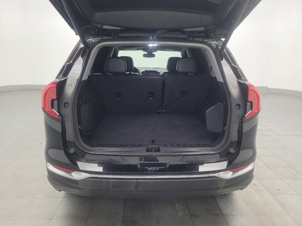 Used 2023 GMC Terrain SLT FWD image 29